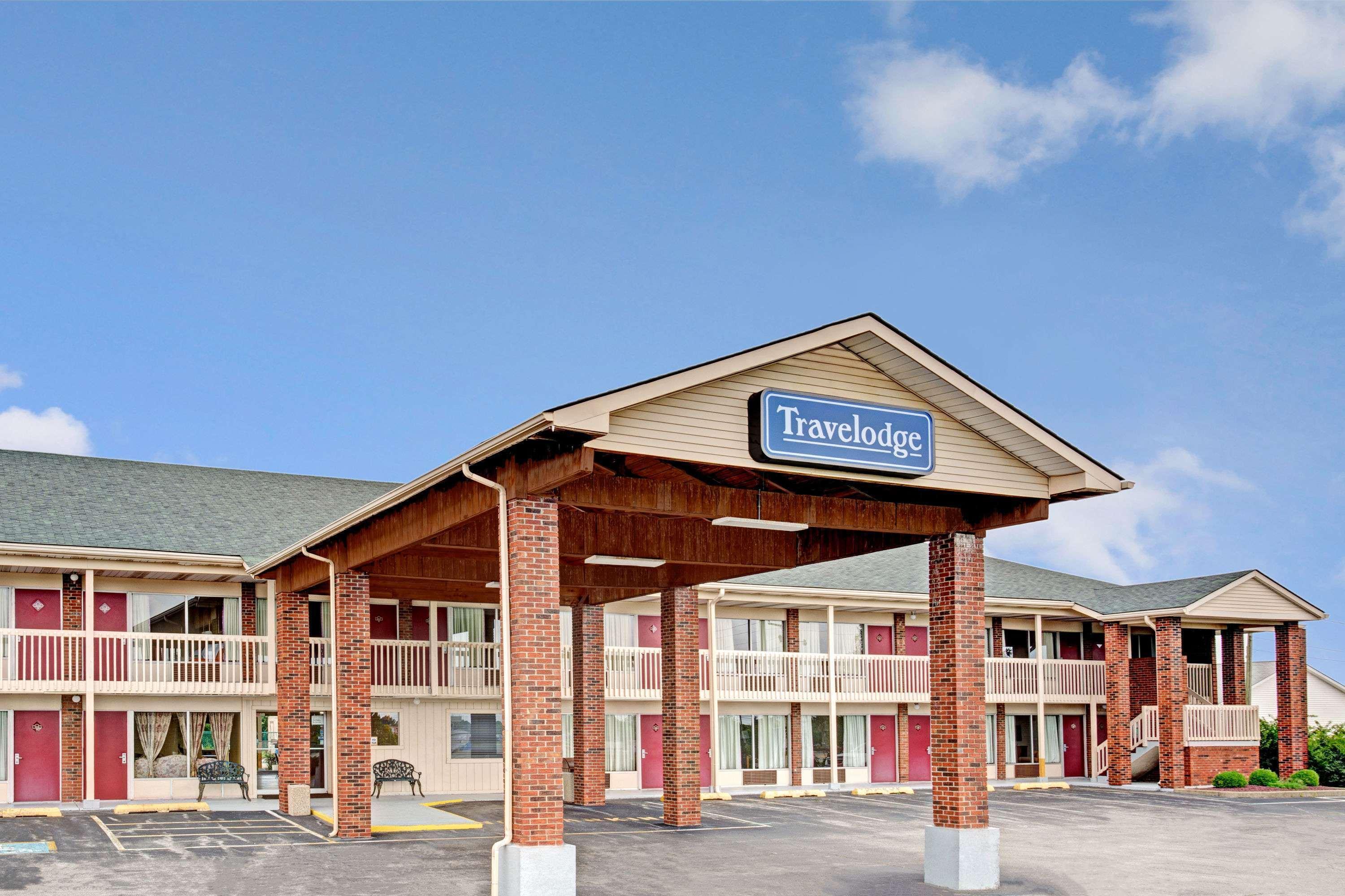 Travelodge By Wyndham Sellersburg Extérieur photo
